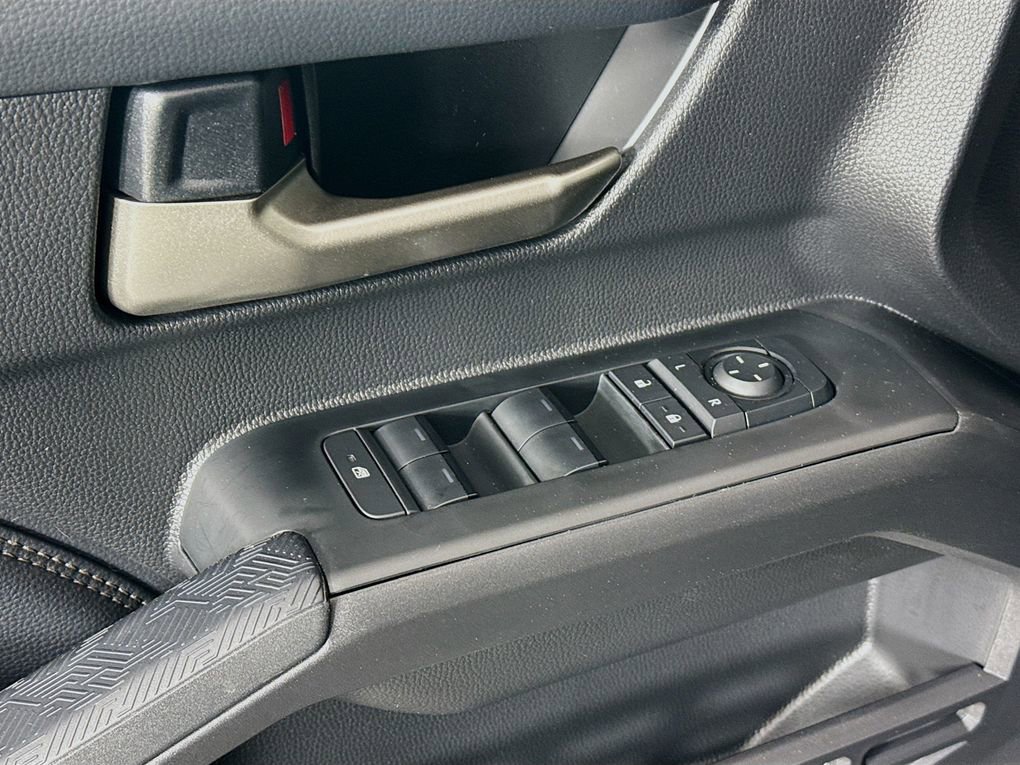 New 2025 Toyota Tacoma Limited image 39