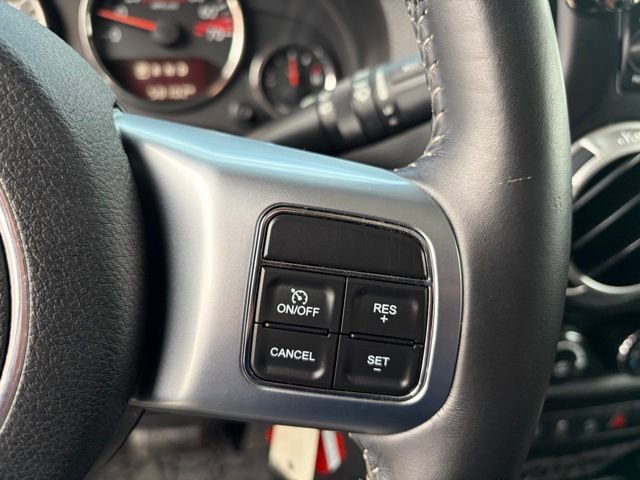 Used 2016 Jeep Wrangler Unlimited Rubicon image 23