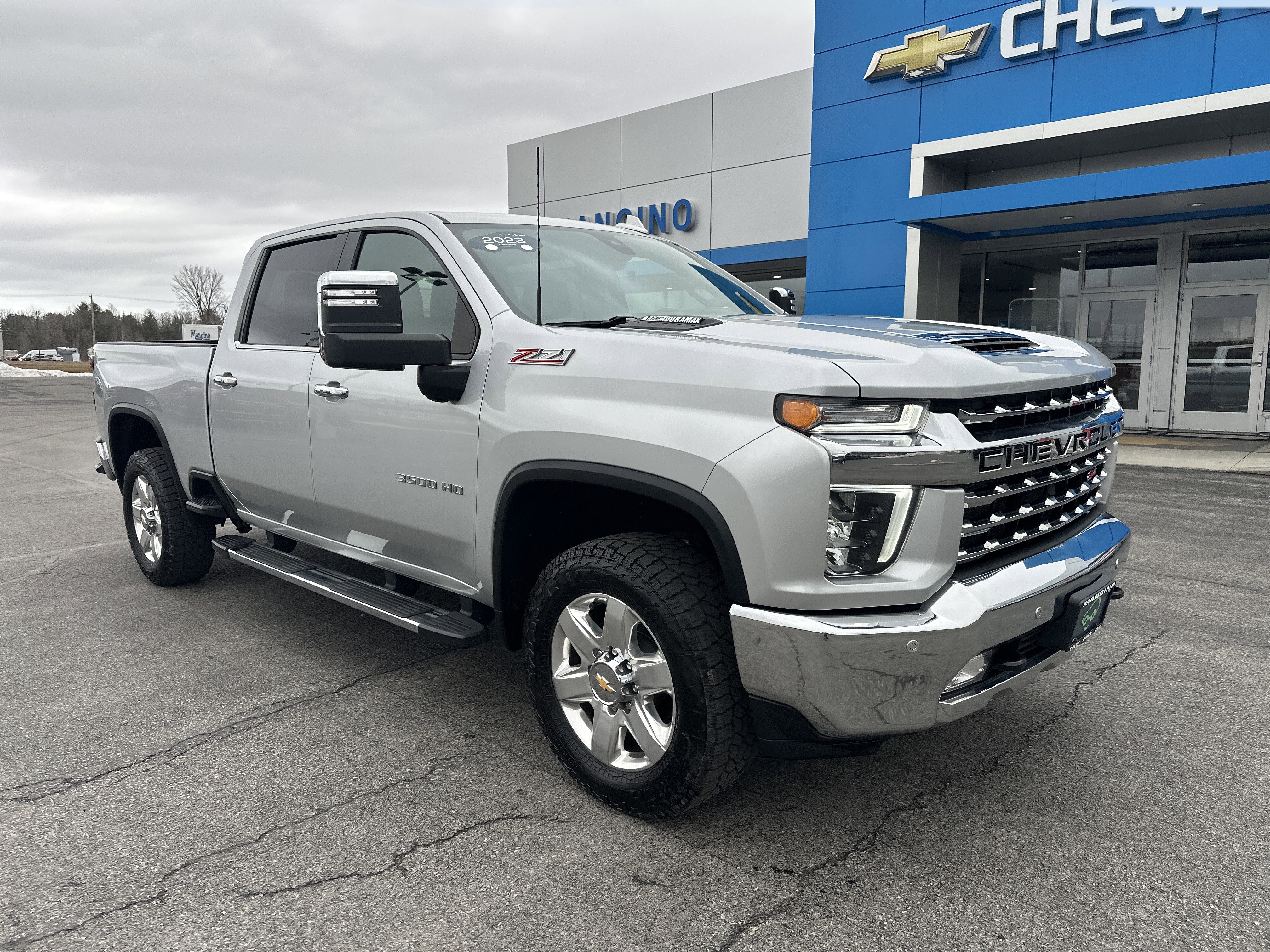 Certified 2023 Chevrolet Silverado 3500 LTZ image 2