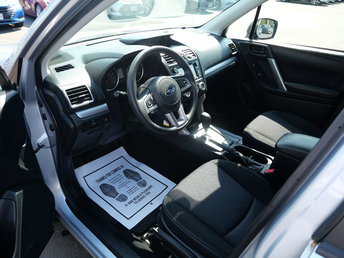 Used 2017 Subaru Forester 2.5i w/ Alloy Wheel Package AWD/4WD image 9