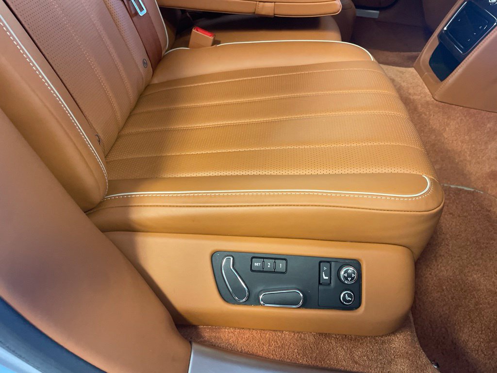 Used 2015 Bentley Flying Spur V8 AWD/4WD image 21