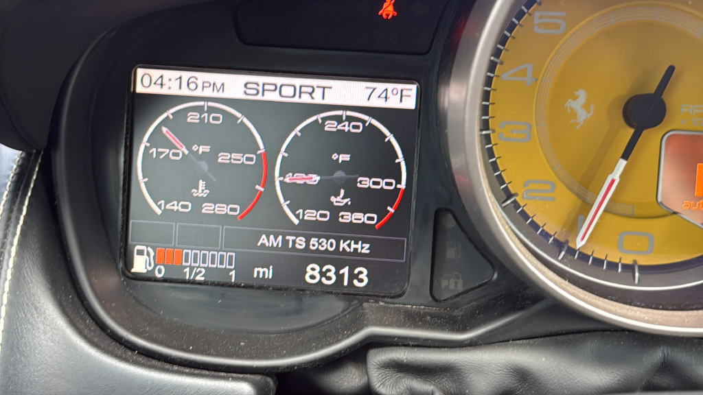 Used 2012 Ferrari California RWD image 35