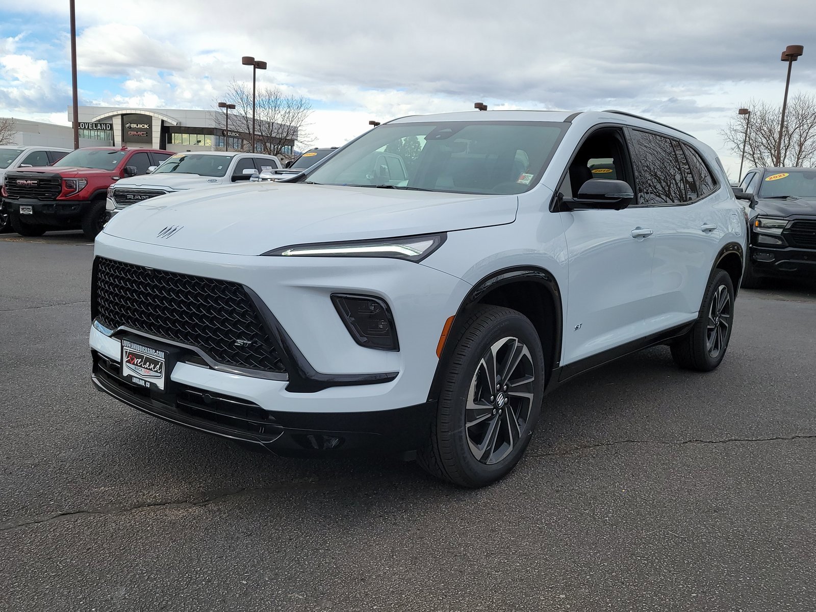 New 2026 Buick Enclave Sport Touring image 4
