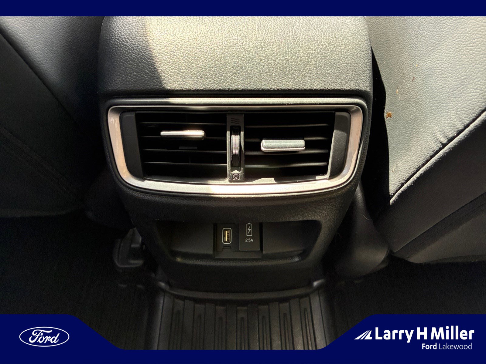 Used 2022 Honda CR-V Touring image 31