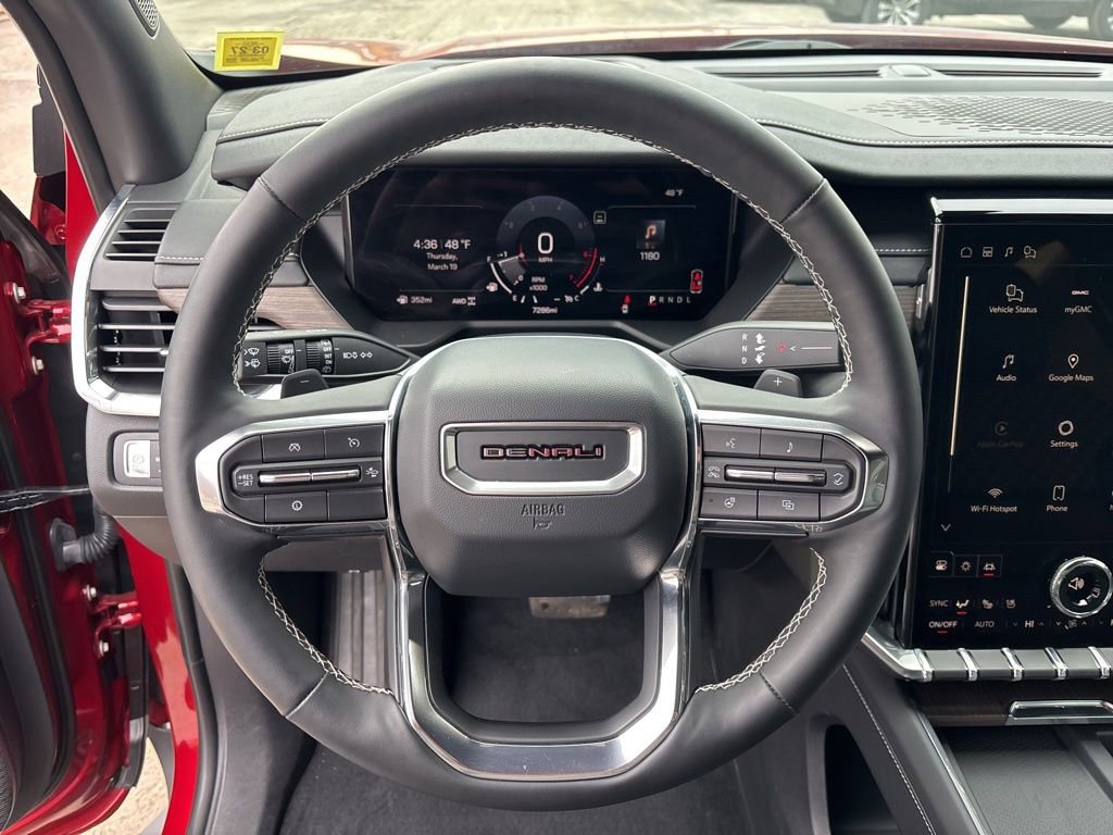 Used 2025 GMC Acadia Denali image 38