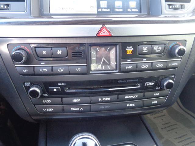 Used 2017 Genesis G80 3.8 RWD image 38