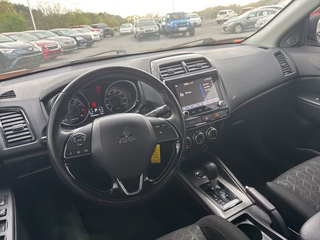 Used 2021 Mitsubishi Outlander Sport LE image 12
