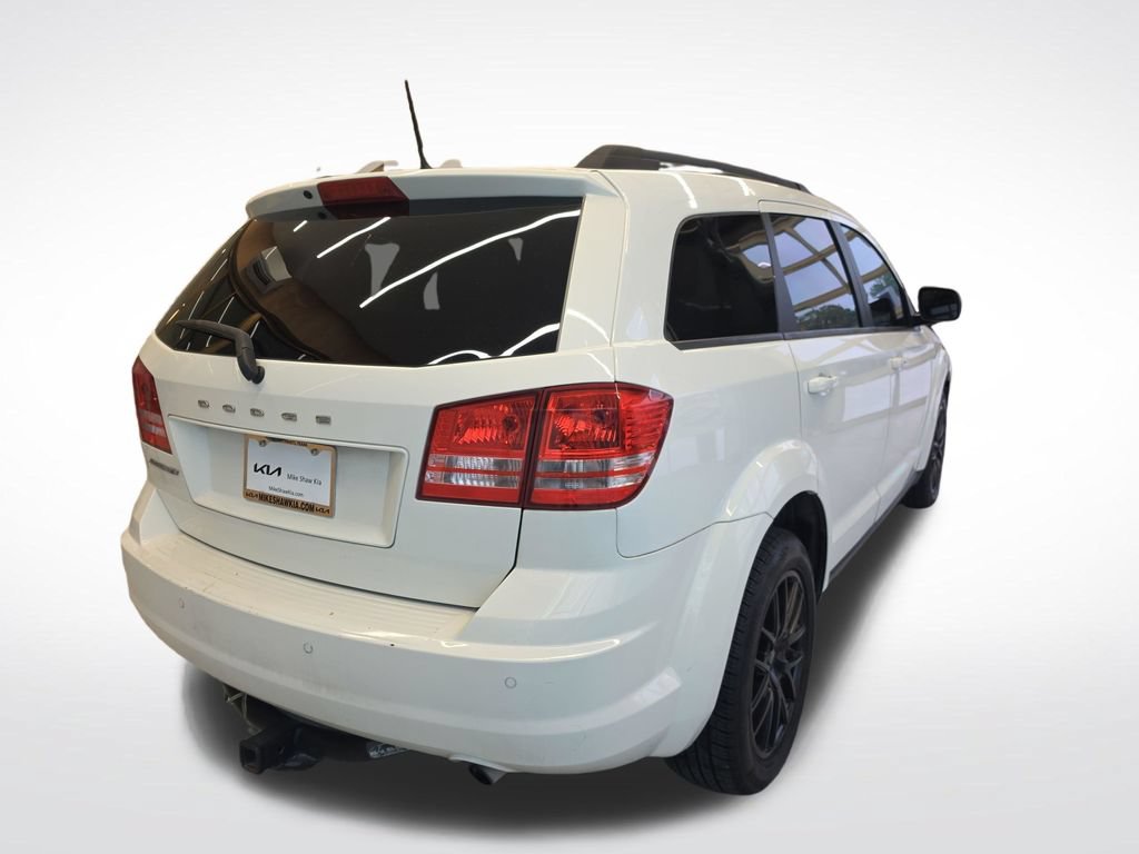Used 2020 Dodge Journey SE w/ Blacktop Package FWD image 6