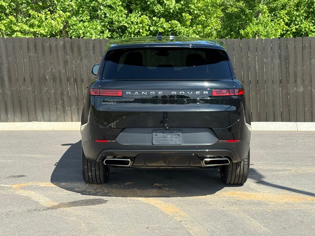 Certified 2024 Land Rover Range Rover Sport SE AWD/4WD image 4