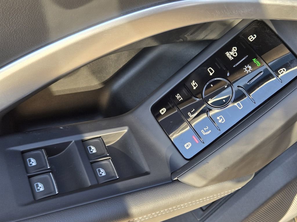 Certified 2025 Audi Q5 Premium Plus w/ Premium Plus image 27