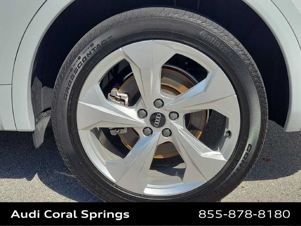 Certified 2024 Audi Q5 2.0T Premium Plus AWD/4WD image 16