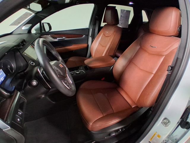 Used 2025 Cadillac XT5 Sportv AWD/4WD image 10