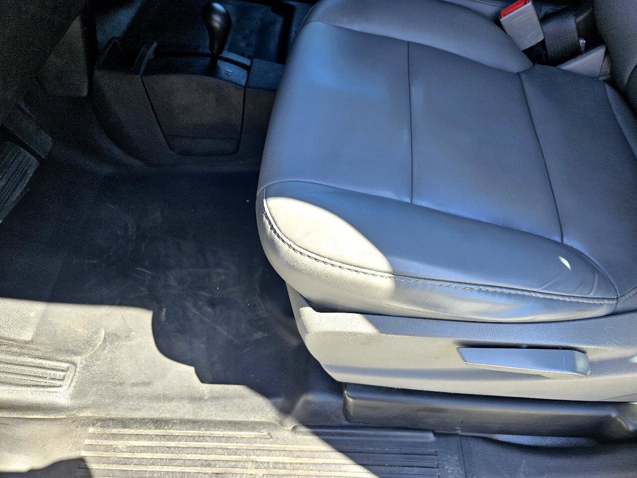 Used 2018 Chevrolet Silverado 3500 W/T image 14