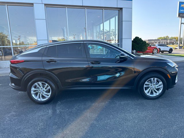 Certified 2025 Buick Envista Preferred w/ Convenience I Package image 2