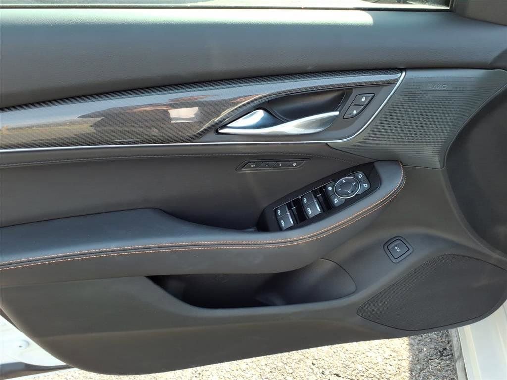 Used 2025 Cadillac CT5 Sport w/ Technology Package image 22