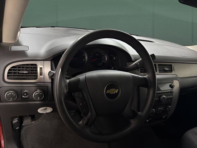 Used 2011 Chevrolet Tahoe 4WD image 14
