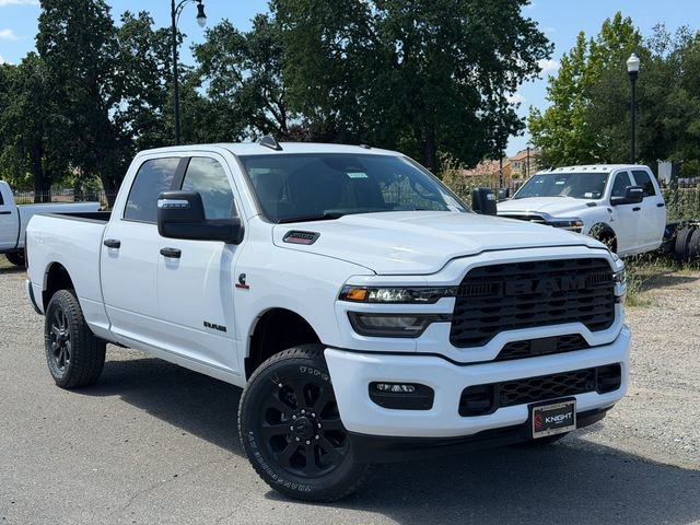 New 2026 RAM 3500 Big Horn AWD/4WD video 3