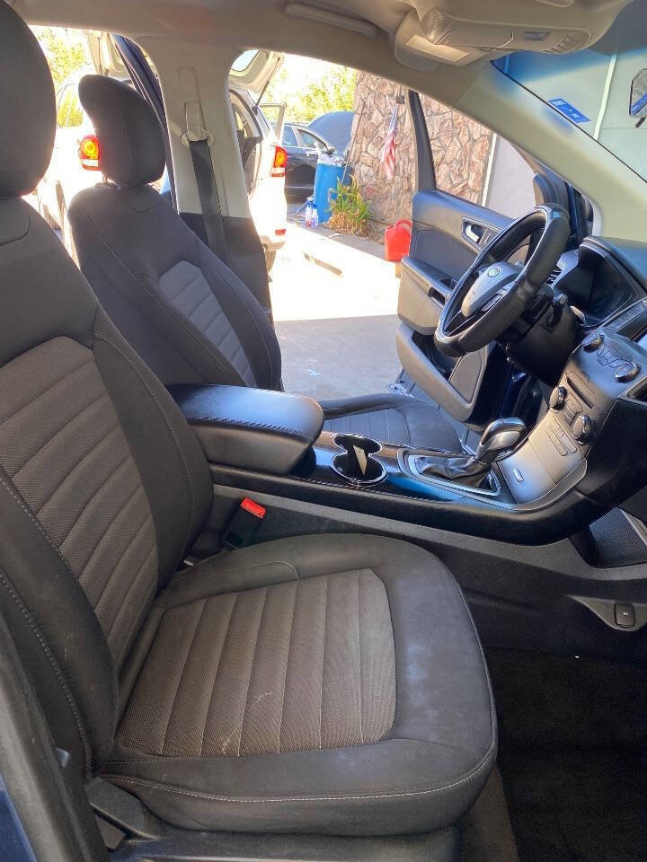 Used 2018 Ford Edge SE AWD/4WD image 17