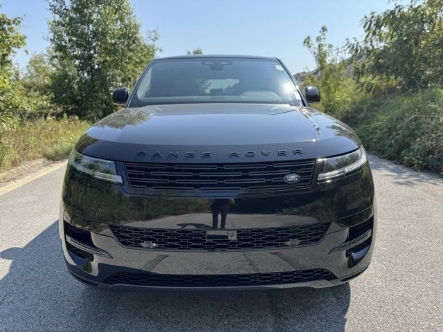 New 2025 Land Rover Range Rover Sport SE image 3