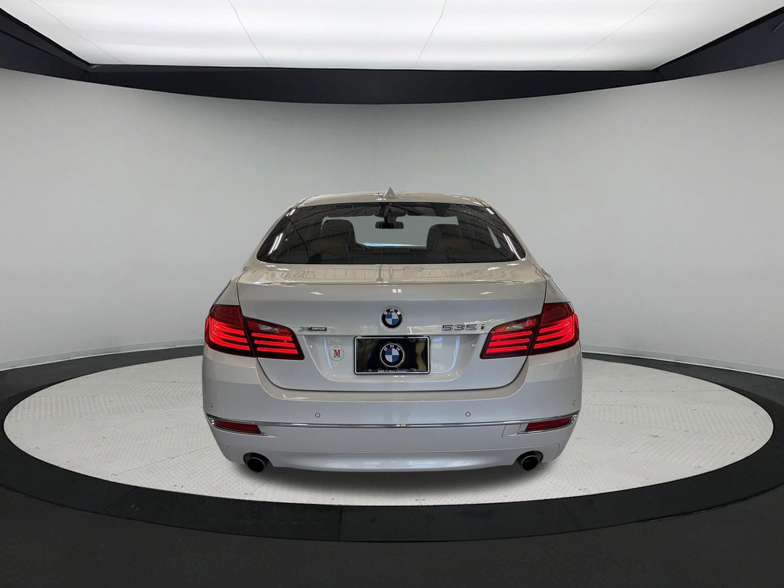 Used 2016 BMW 535i xDrive Sedan AWD/4WD image 7