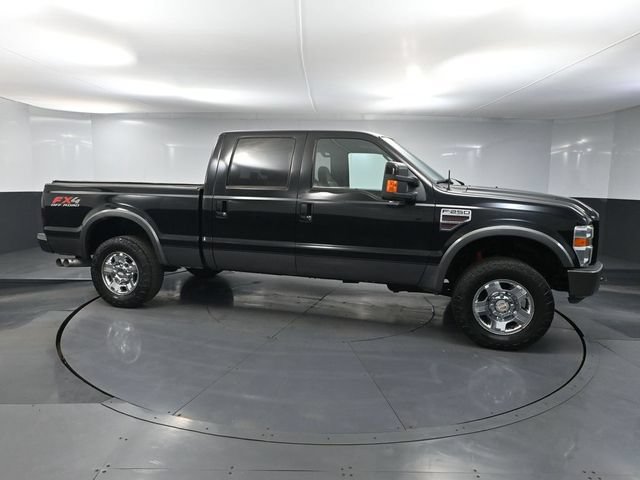 Used 2008 Ford F250 FX4 AWD/4WD image 2