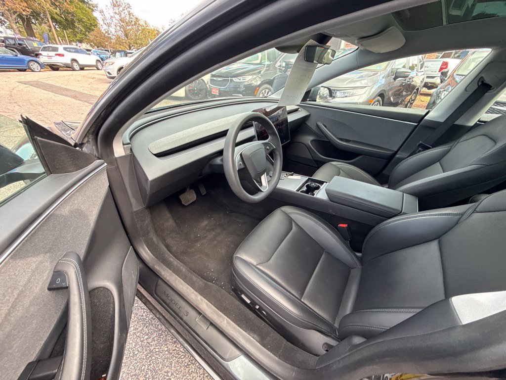 Used 2025 Tesla Model 3 Long Range RWD image 12