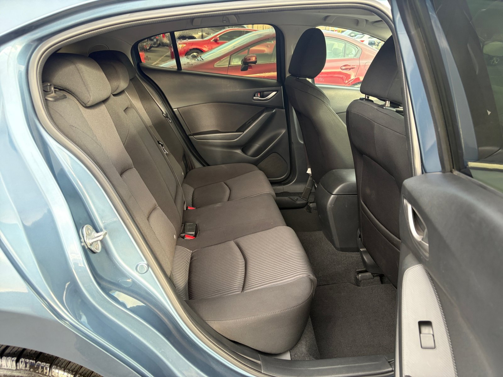 Used 2015 MAZDA MAZDA3 i Touring w/ Technology Package FWD image 26