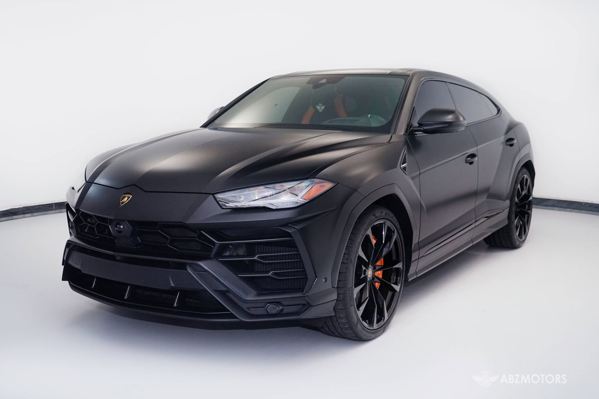 Used 2022 Lamborghini Urus image 2