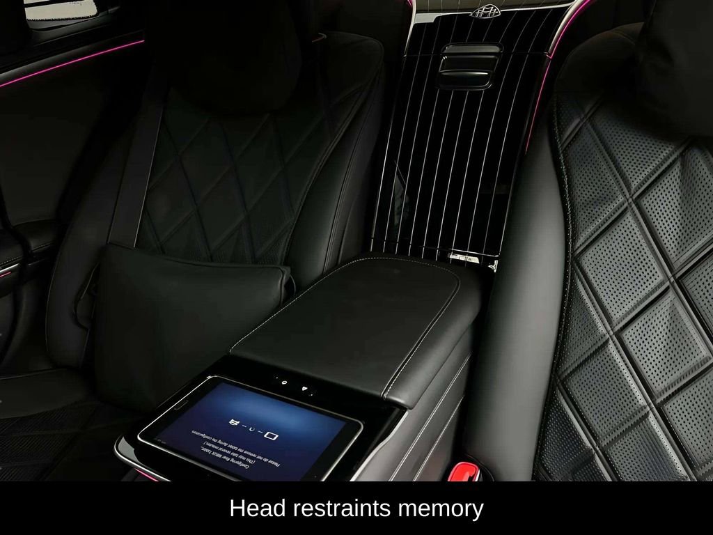 Used 2021 Mercedes-Benz Maybach S 580 4MATIC image 9