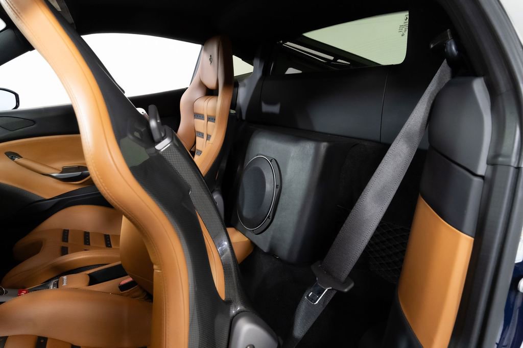 Used 2017 Ferrari 488 GTB RWD image 38