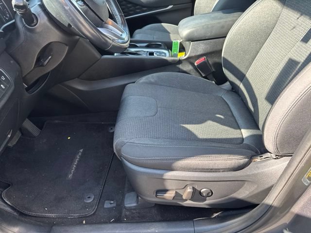Used 2019 Hyundai Santa Fe SEL FWD image 16