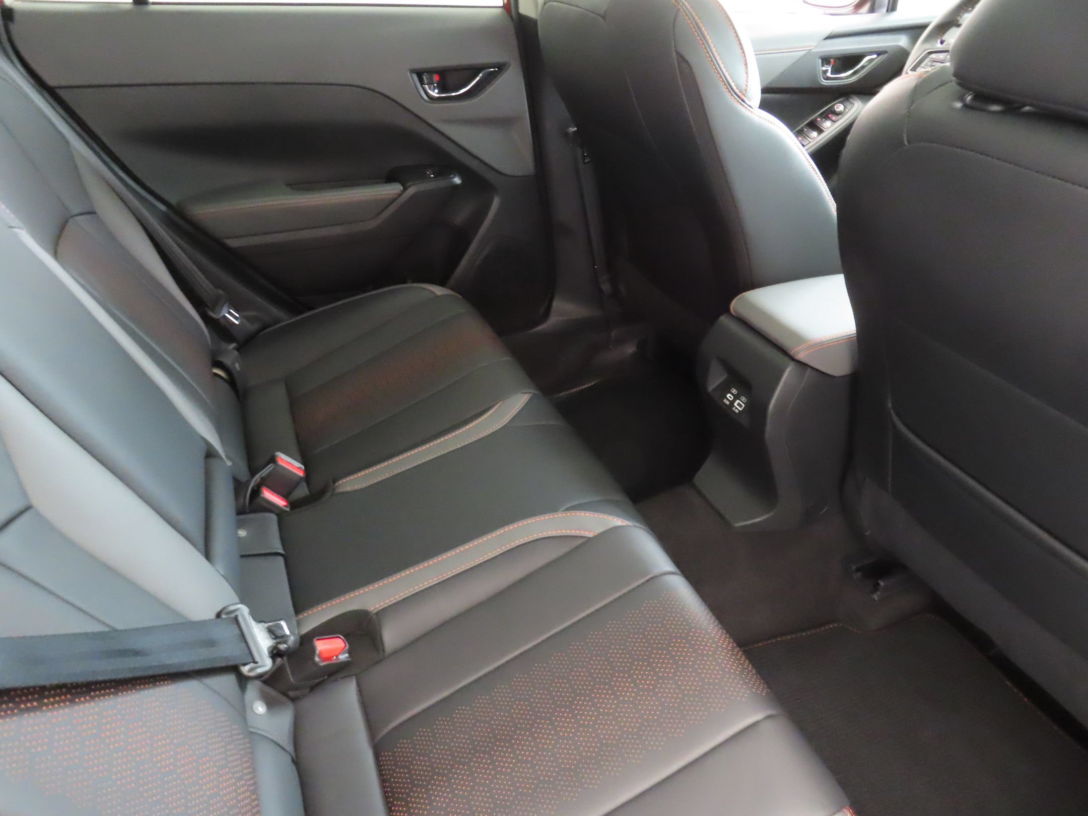 Used 2025 Subaru Crosstrek 2.5i Limited w/ Crosstrek Mirror Package AWD/4WD image 25