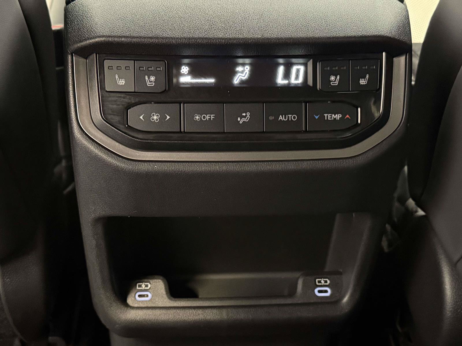 Certified 2025 Lexus TX 500h AWD w/ Technology Package image 22