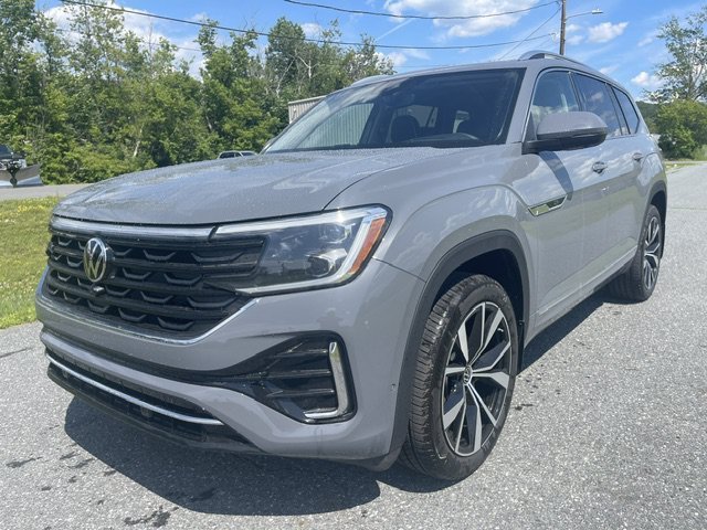 New 2026 Volkswagen Atlas SEL Premium R-Line AWD/4WD image 1