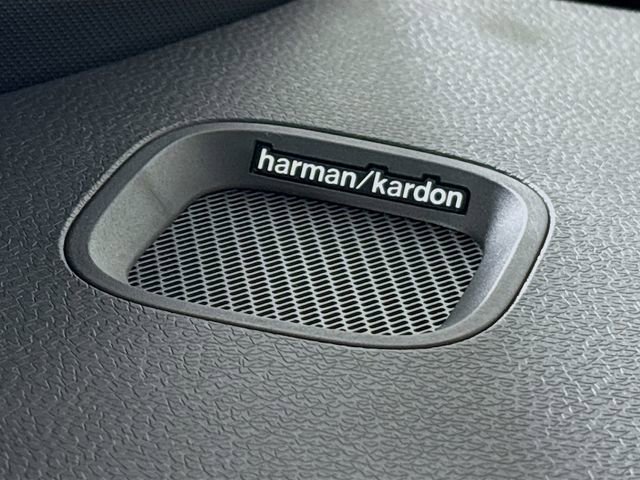 New 2025 Volkswagen ID. Buzz Pro S Plus image 18