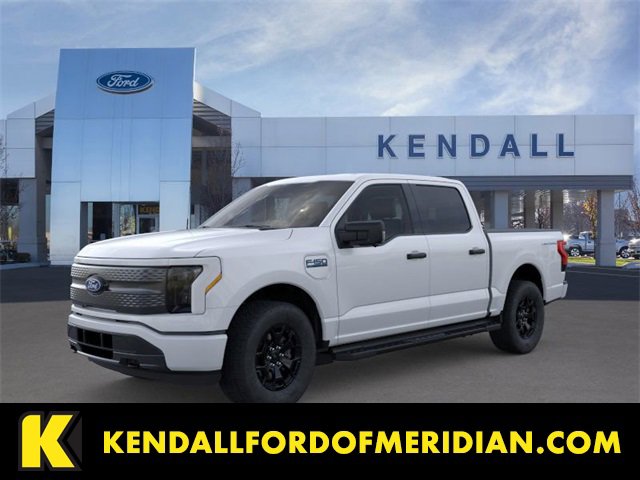 New 2025 Ford F150 Lightning XLT w/ Max Trailer Tow Package
