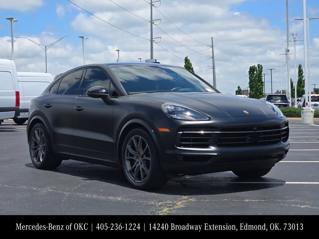 Used 2023 Porsche Cayenne S AWD/4WD image 3