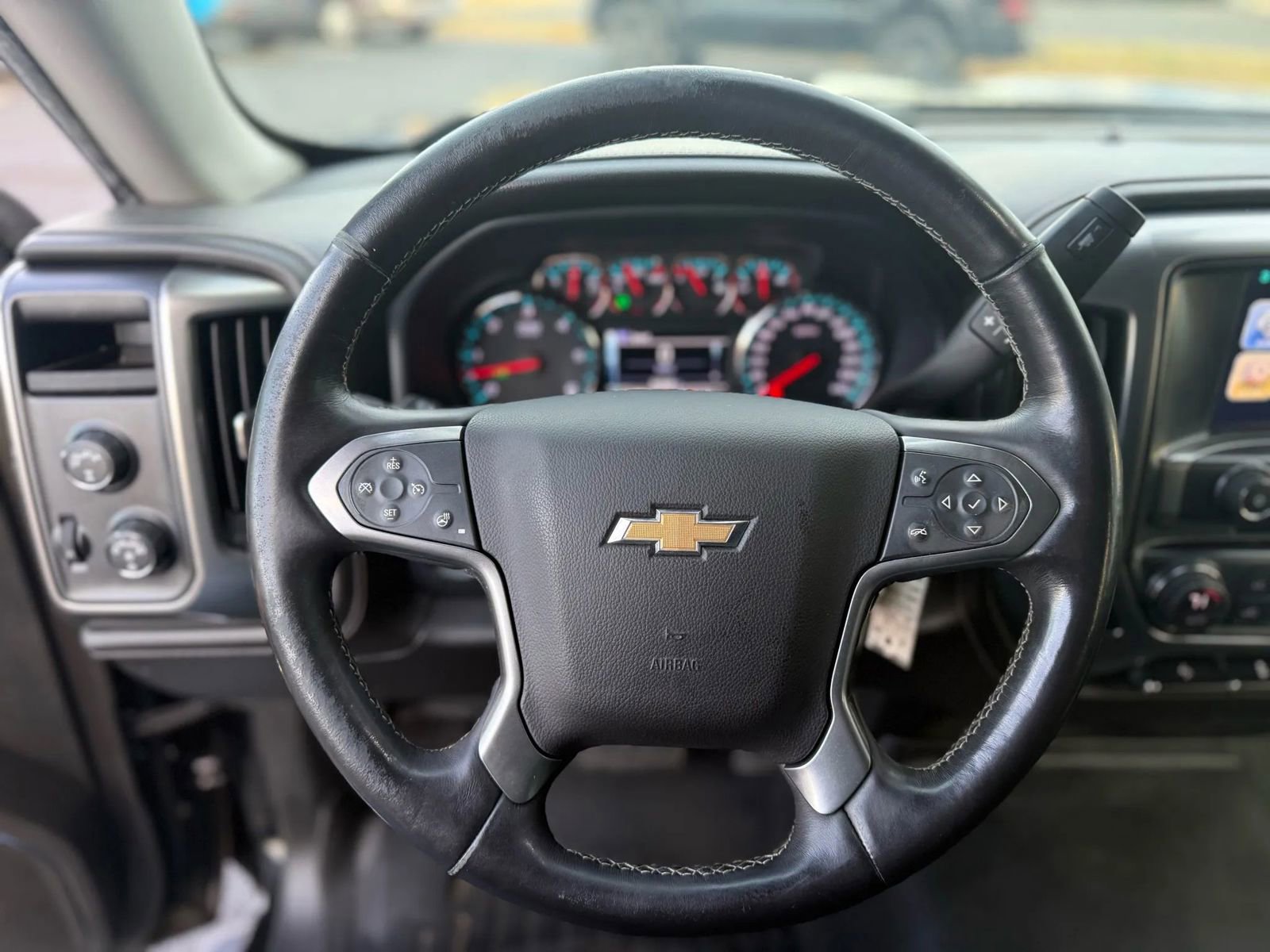 Used 2017 Chevrolet Silverado 1500 LTZ w/ LTZ Plus Package AWD/4WD image 18