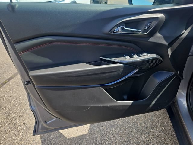Used 2025 Chevrolet Trax RS w/ Driver Confidence Package FWD image 11
