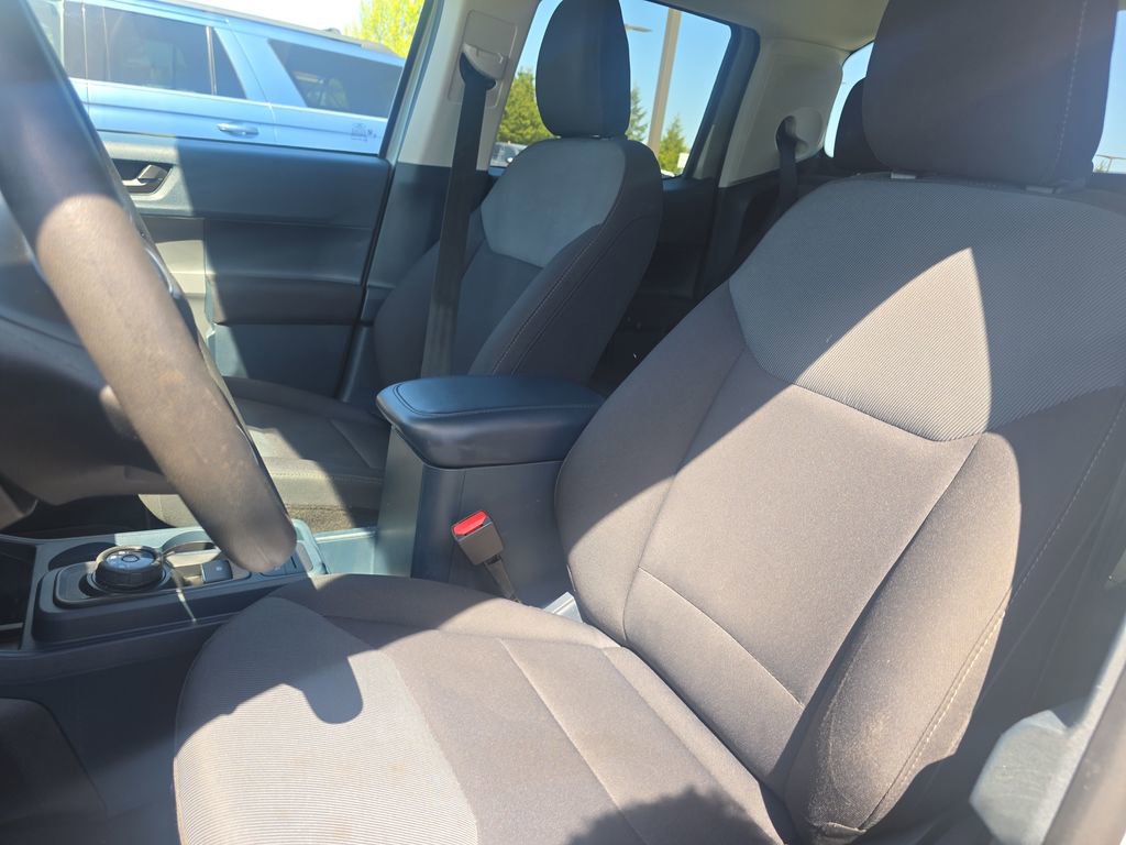 Used 2024 Ford Maverick XL FWD image 9