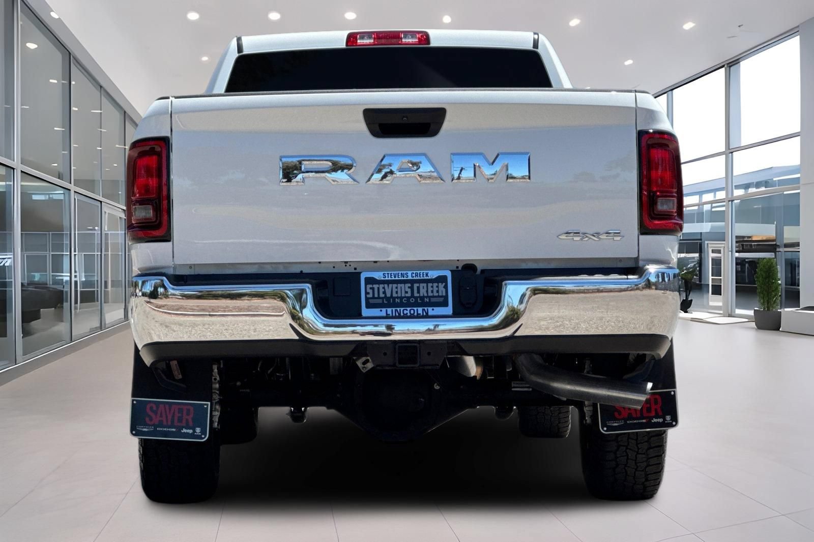 Used 2026 RAM 3500 Tradesman w/ Chrome Appearance Group A AWD/4WD image 5