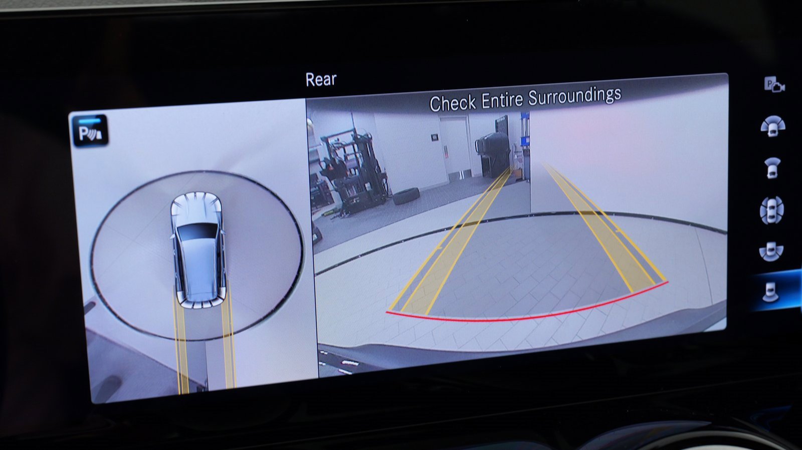 Used 2022 Mercedes-Benz EQB 300 4MATIC image 50