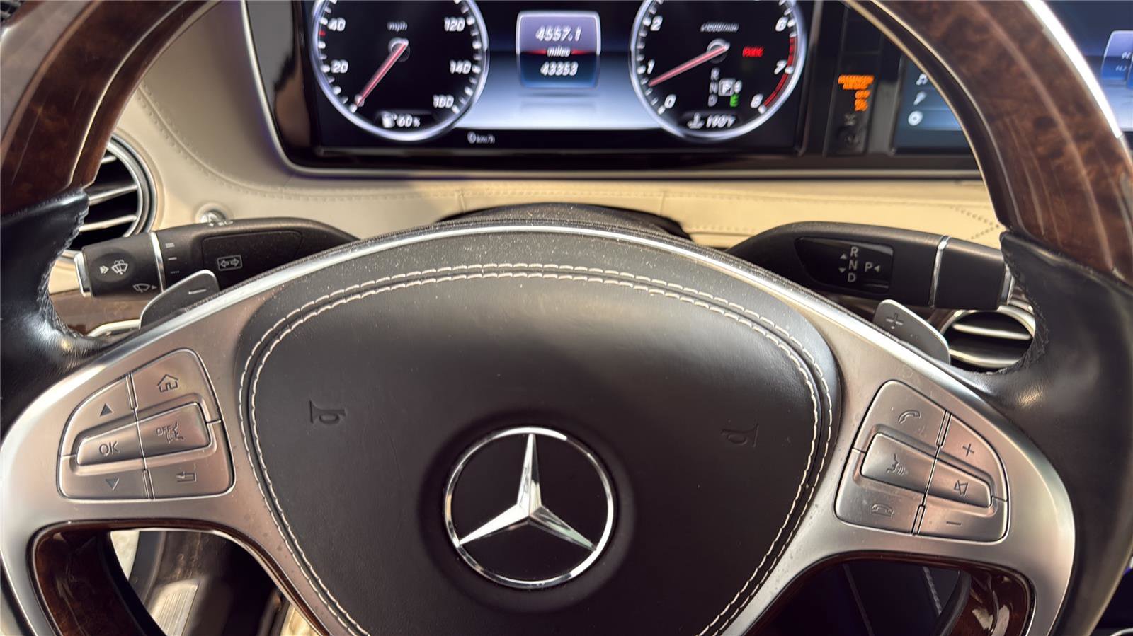 Used 2015 Mercedes-Benz S 550 4MATIC Sedan image 27