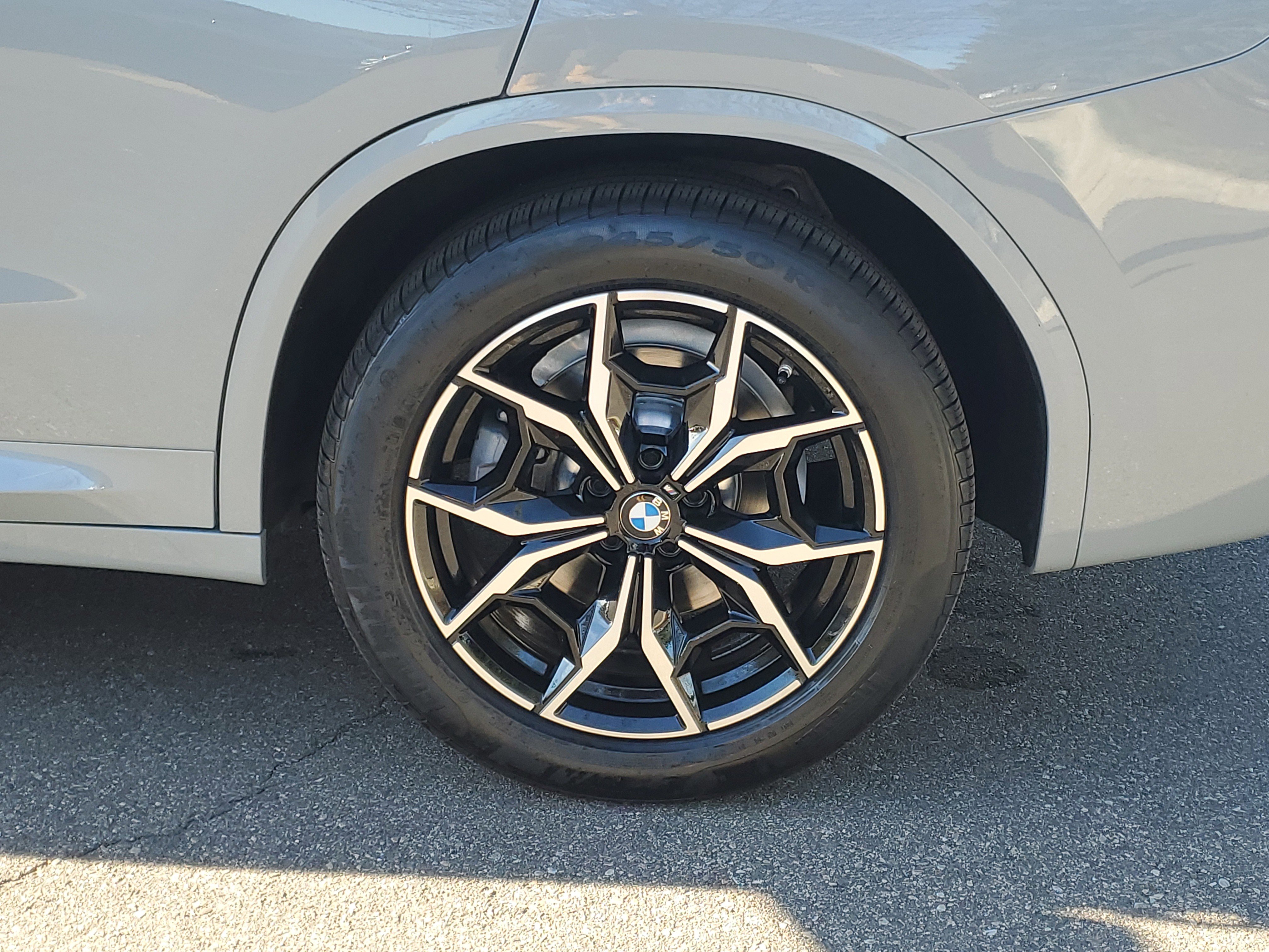 Certified 2023 BMW X3 xDrive30i w/ M Sport Package image 29