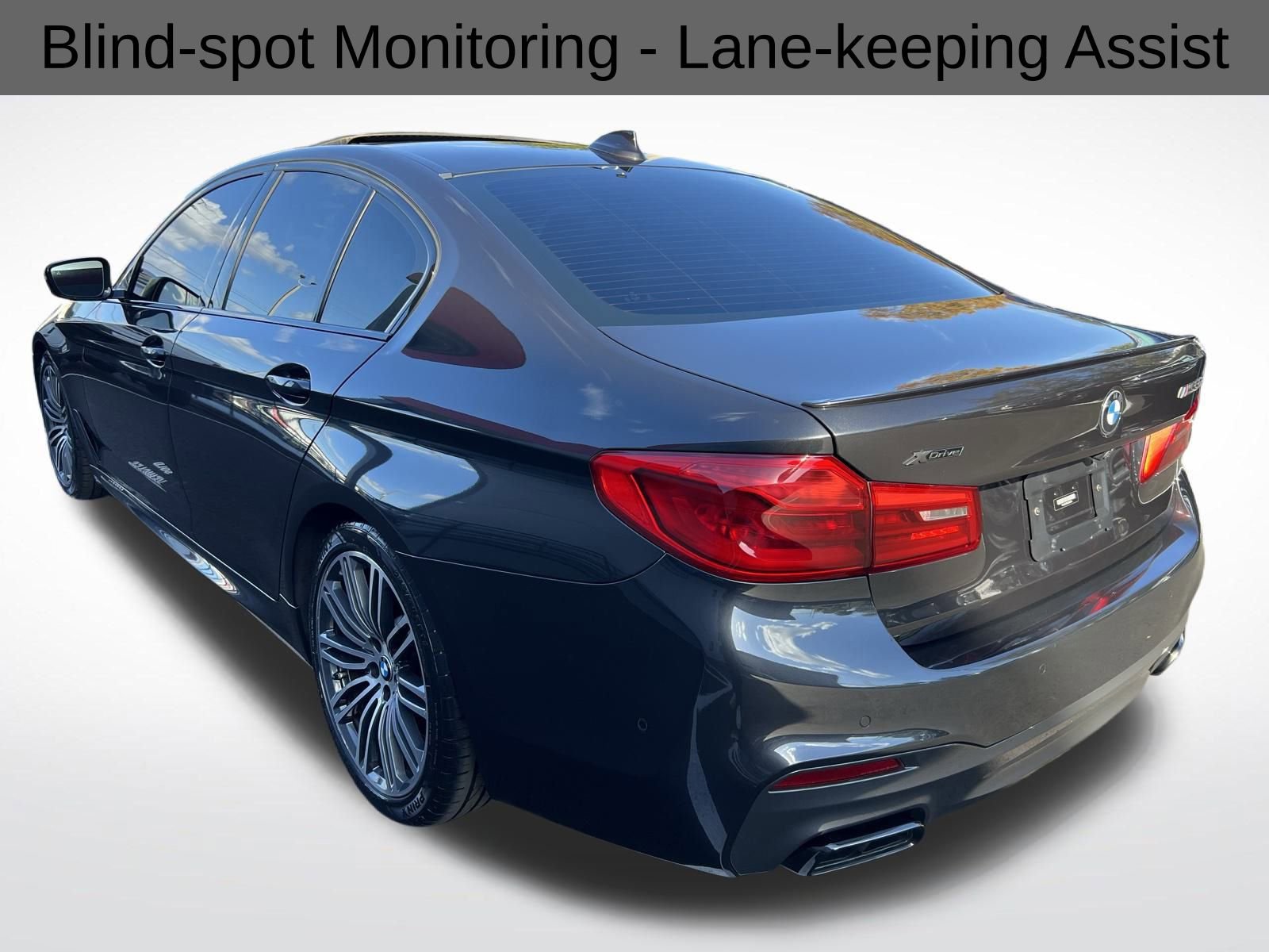 Used 2020 BMW M550i xDrive w/ Executive Package image 10