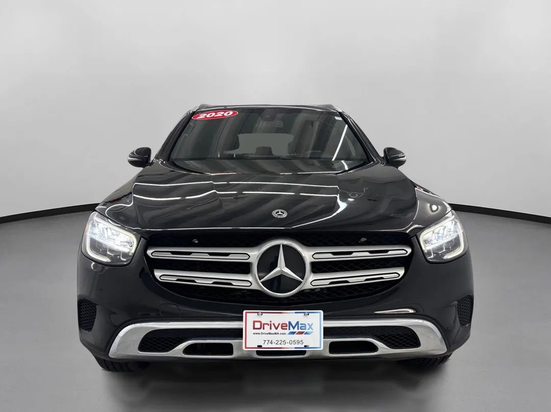 Used 2020 Mercedes-Benz GLC 300 4MATIC image 2