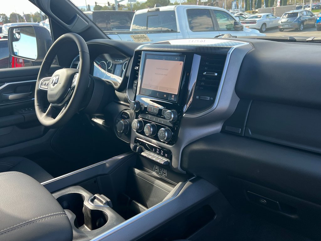 New 2026 RAM 1500 4x4 Crew Cab image 10