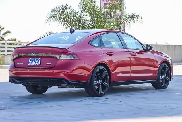 Used 2024 Honda Accord Sport image 8
