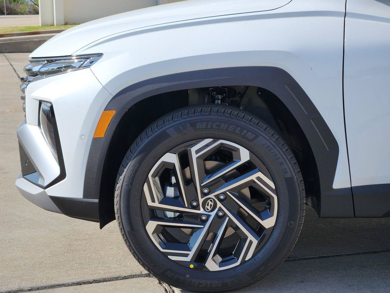 New 2026 Hyundai Tucson Limited AWD/4WD image 5