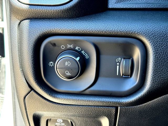 Used 2025 RAM 1500 Tradesman w/ Night Edition image 14